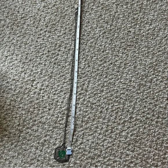 Slytherin Crest Silver Necklace - Picture 3 of 3